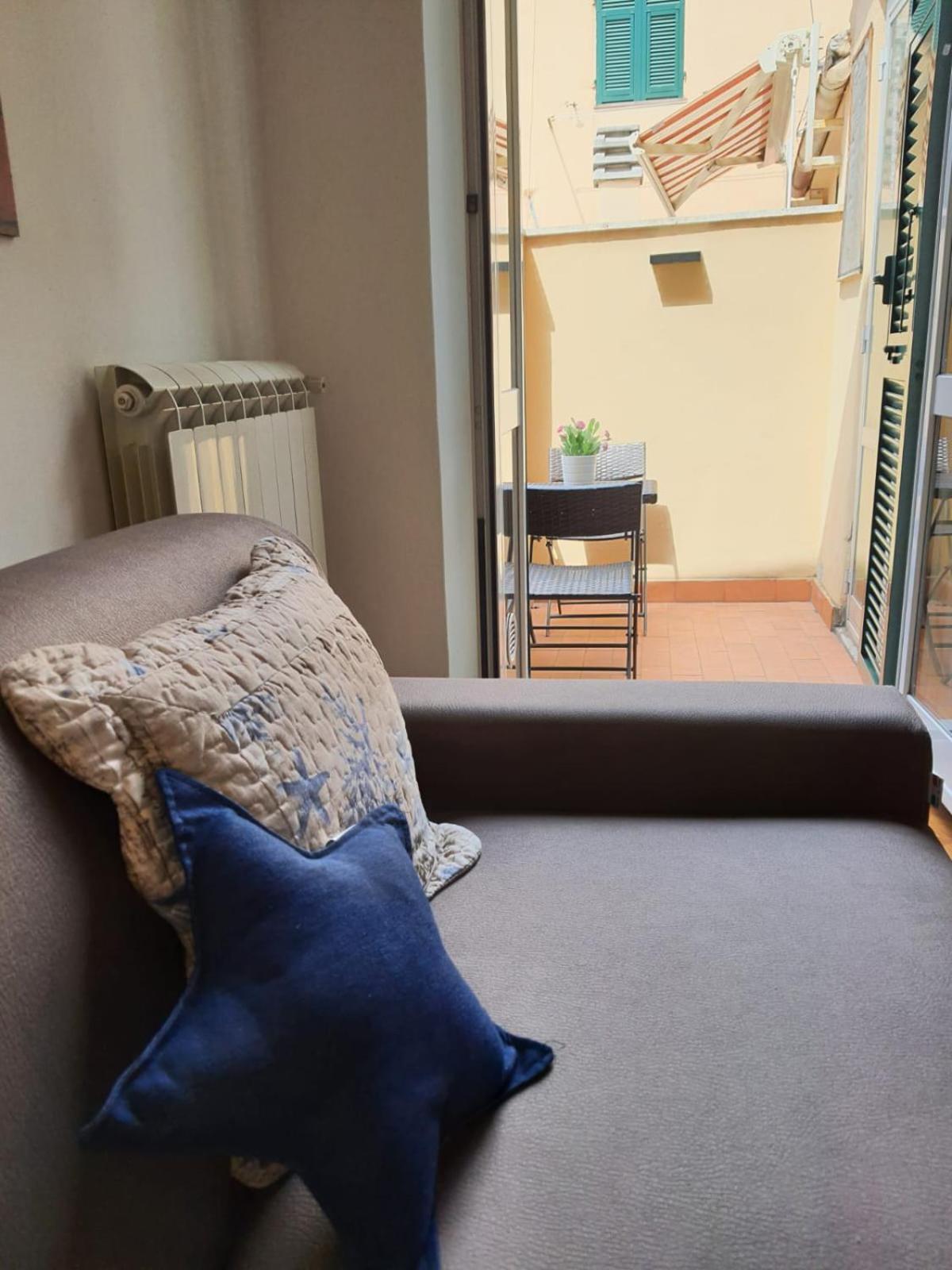 Ferienwohnung Casa Pepita Finale Ligure Exterior foto